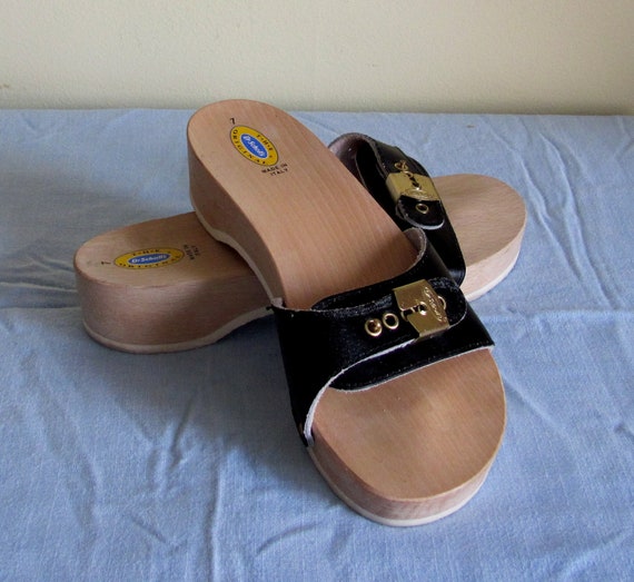 SALE Vintage Dr. Scholls Wooden Sandals 7 SALE by YourRetroHome
