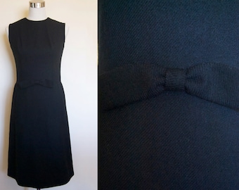 Vintage 60s dress // Audrey Hepburn dress // black wool dress