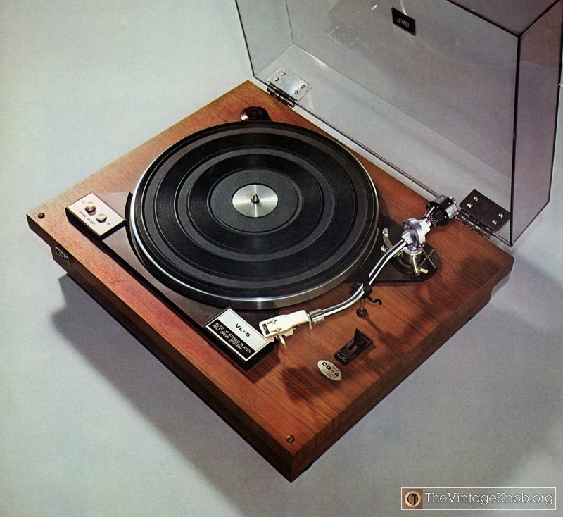 vintage woodgrain turntable JVC vl5 1970