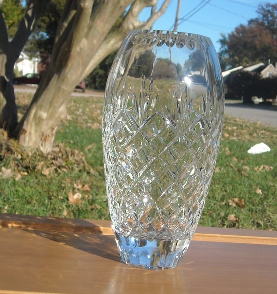 Illusions 24 Hand Blown Lead Crystal Vase marked Samobor