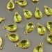 5049G-AG-SM (2 pcs) Small- Apple Green / Gold tear drop glass pendants