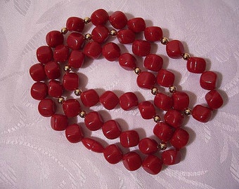 Crimson Red Rock Bead Necklace Gold Tone Vintage 1986 Avon Color Flash Rock Shape Lucite Small Round Spacer Beads Screw Barrel Clasp