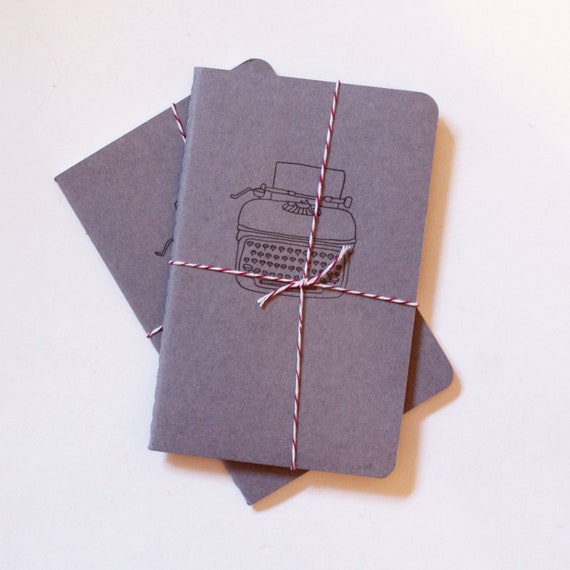 Typewriter Moleskine: Customised Note Book