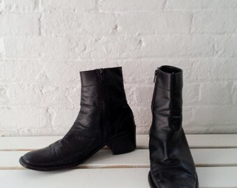 Minimalist Black Ankle Boots 10B Vintage 80s Chelsea Boots 90s Leather ...