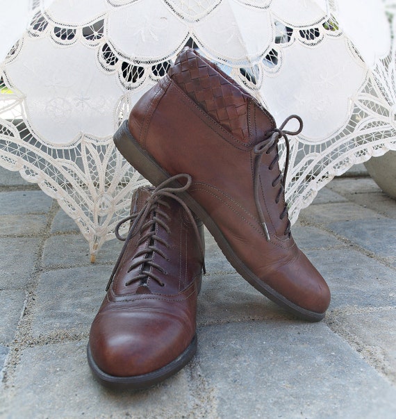 Basket Woven Booties / Brown Leather Ankle Boots / Lace Up