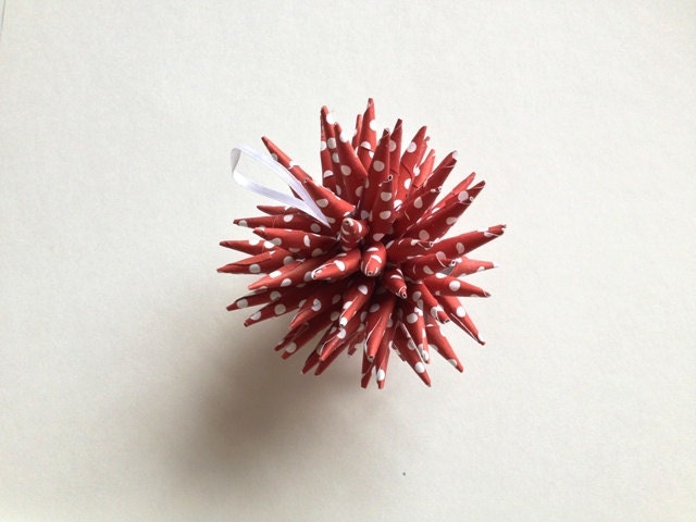 Red Polish Star Paper Christmas Ornament