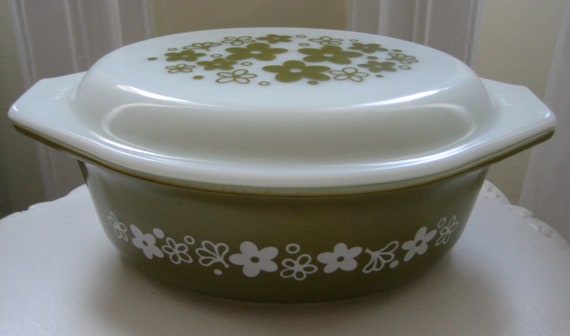 Vintage Pyrex Crazy Daisy Pattern Casserole by WhiteElephantGirl