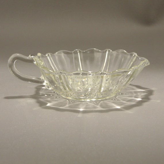 Oyster Pearl Jelly Dish Nappy Depression Glass Clear by charmings