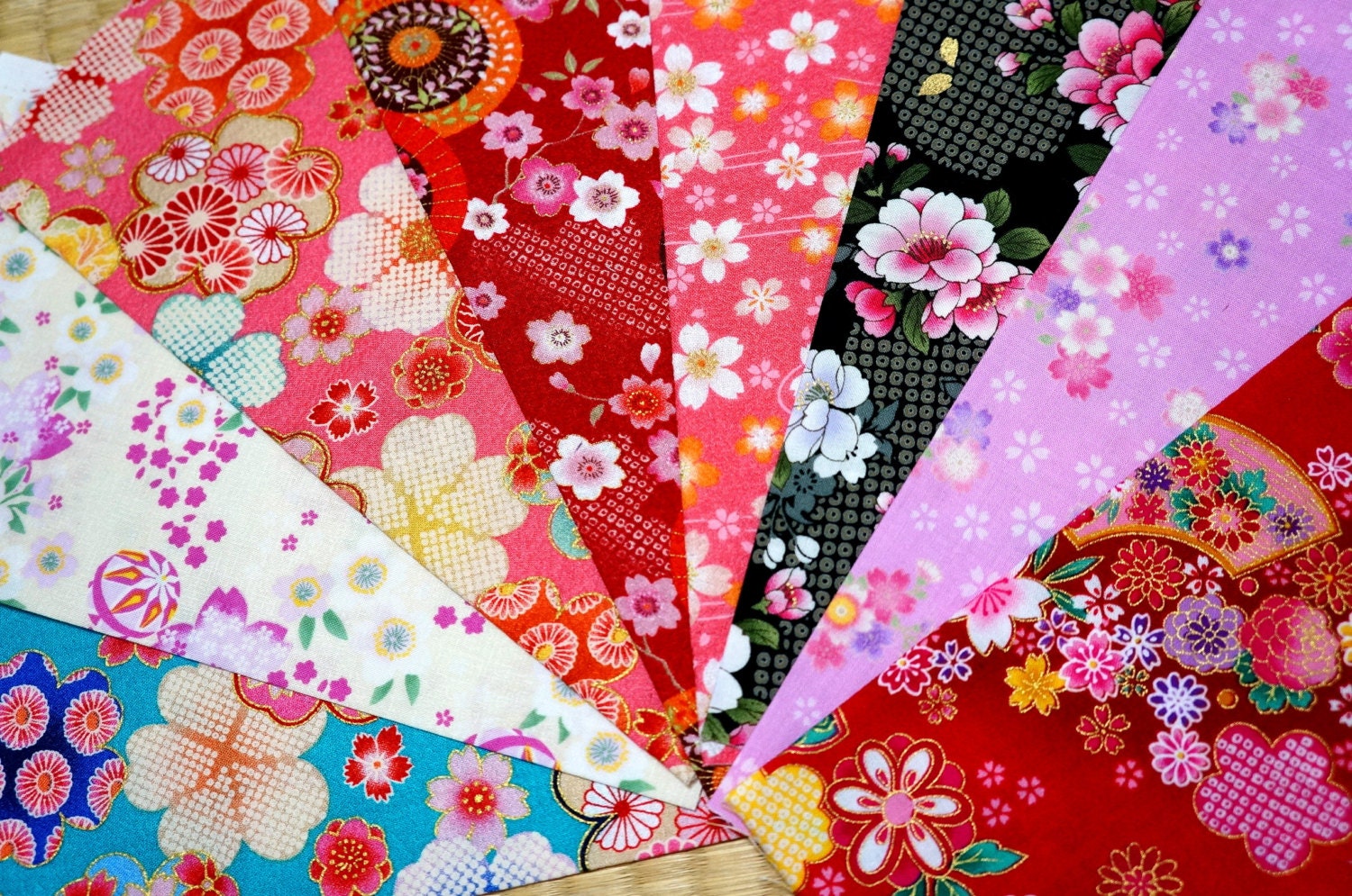 SALE Japanese Fabric Kimono Fabric Scrap 8 pieces APRK