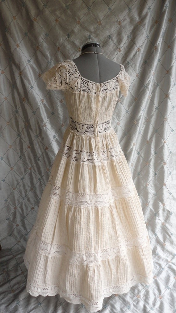 Wedding Dress // Vintage 1970s Bisque Boho Mexican Lace