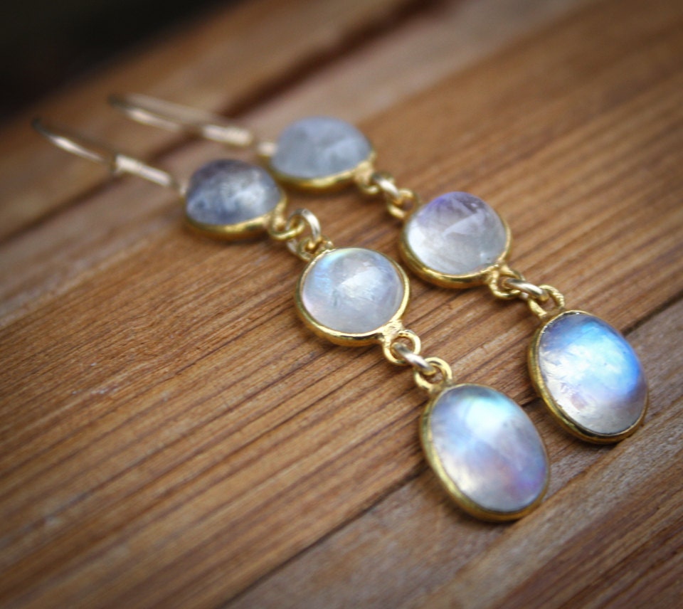 Moonstone dangle earrings Clearance