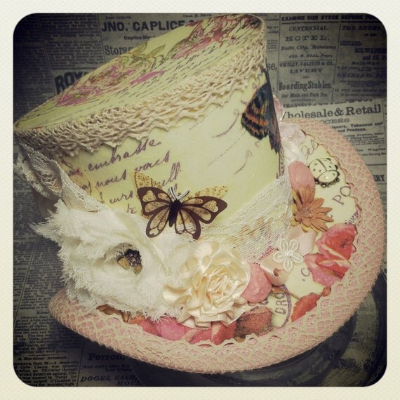 Delicate Vintage - decoupage mini top hat made with vintage trimmings by Discombobulous steampunk buy now online Delicate Vintage - decoupage mini top hat made with vintage trimmings by Discombobulous steampunk buy now online