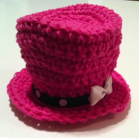 mini crochet top hat