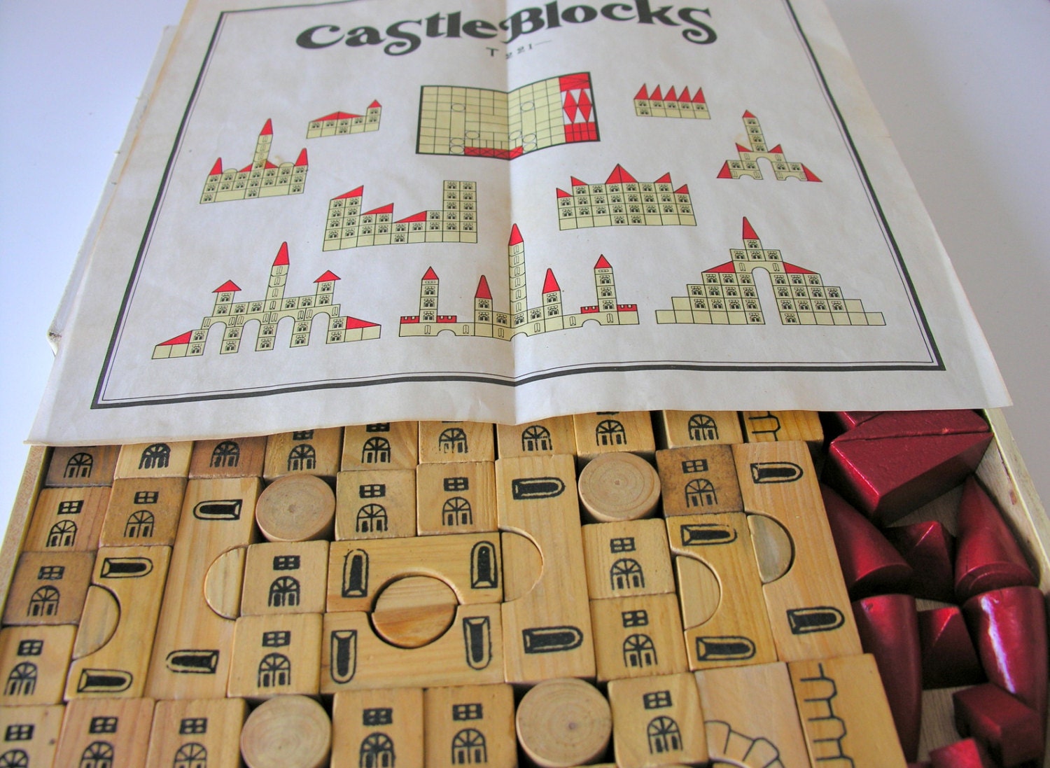 Vintage Toy Wooden Blocks Castle Fairy Tale Medieval Red Black