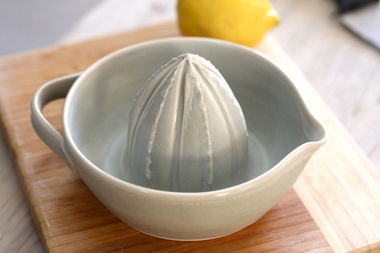 Pottery Citrus Juicer Soft Gray Lemon Juicer