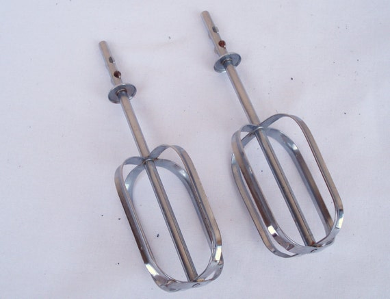 Vintage WARING 6 Speed Electric Hand Mixer Beater Blades