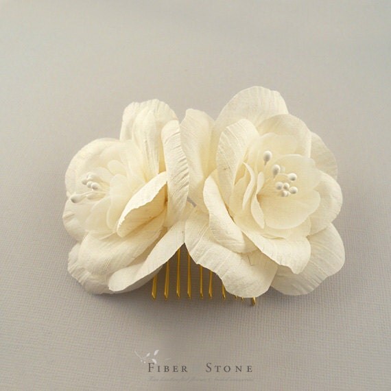 Dupioni Silk Wedding Hair Flower Comb, Ivory Bridal Headpiece, SILK Doupioni Wedding headpiece for Brides, Ivory Flower Bridal Hair Comb