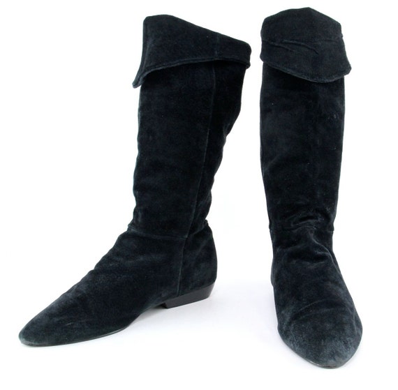 80s Black Suede Flat Boots New Wave soft by factoryhandbook