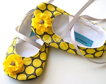Yellow & Grey Dots Soft Ballerina Slippers Baby Booties