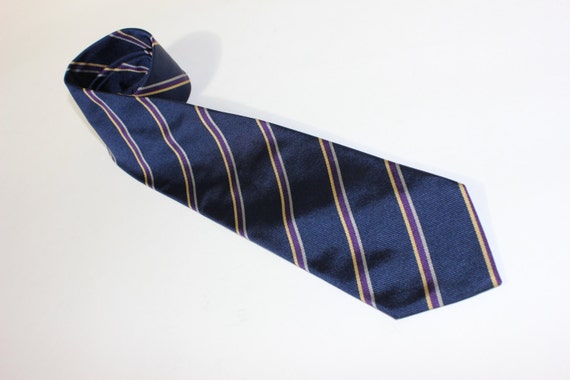 vintage 1980's Ben Silver Regimental tie. Diagonal