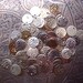 Approx 100 medium mixed gold coins 0.6" or 1.5 cm