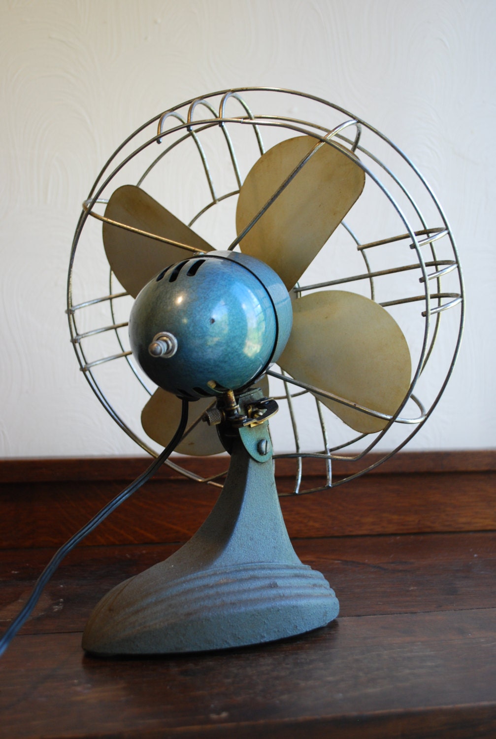 Vintage Wizard Deluxe Fan Western Auto Supply Co.