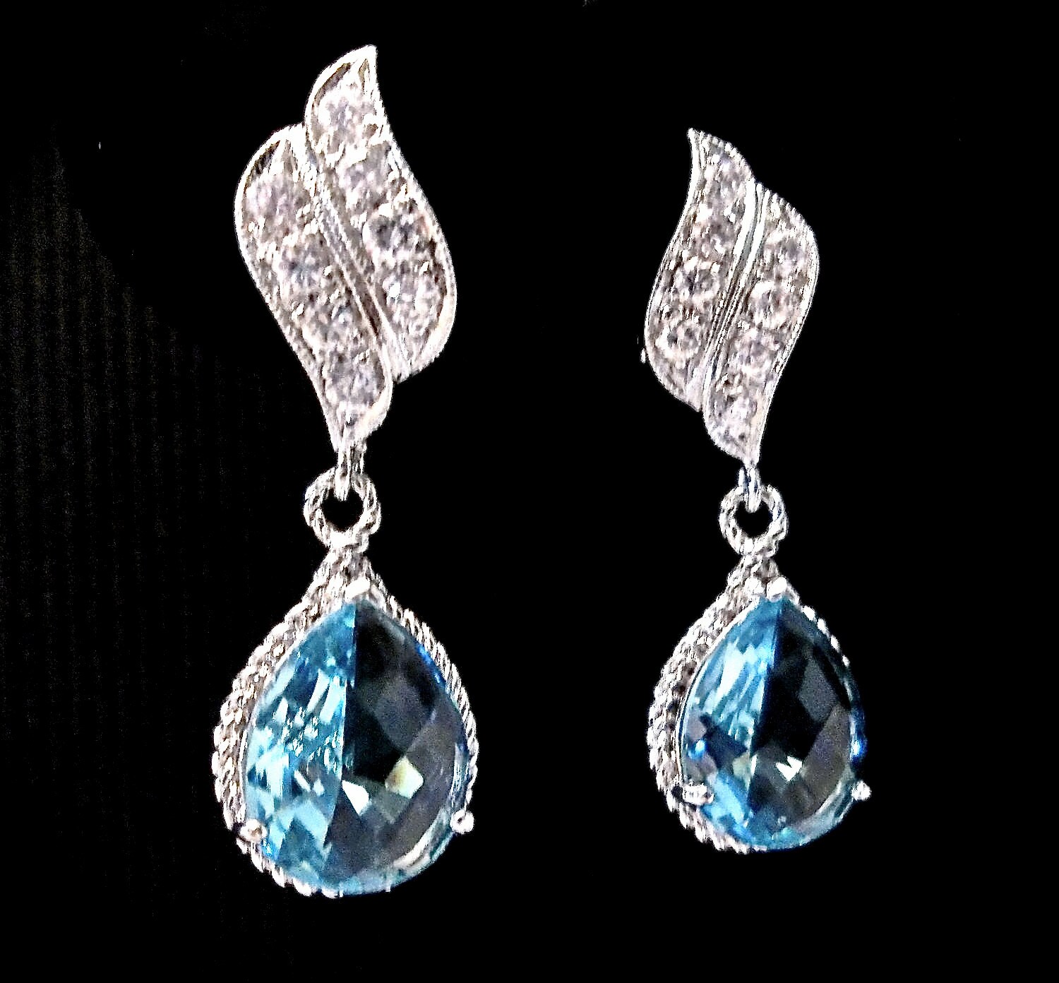 Aquamarine Earrings Czech glass Teardrops Beautiful wave
