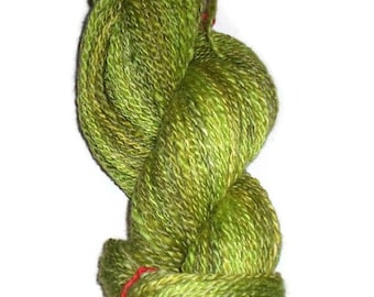 Handspun, hand dyed, DK 2-ply yarn. EU Seller