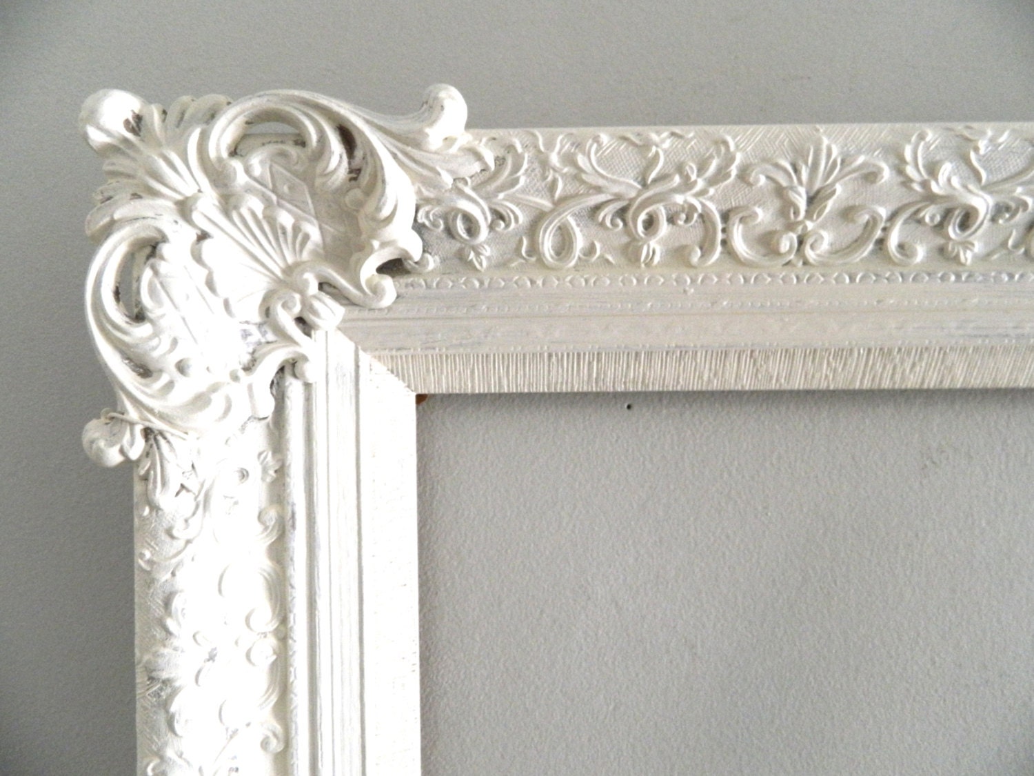 Vintage White Frame Shabby Chic Wood Large Ornate