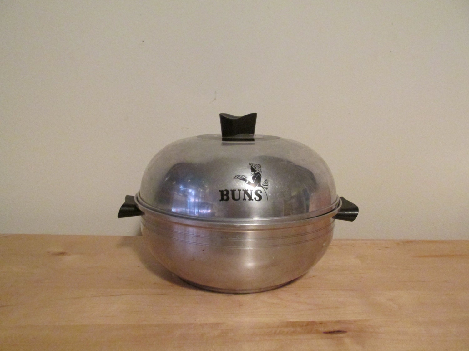 Vintage West Bend Aluminum Bun Warmer