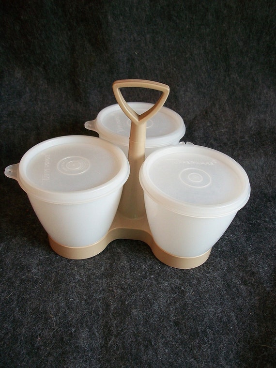 VINTAGE TUPPERWARE salad dressing jelly condiment server with