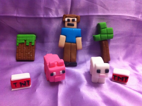 costume order for SHANNAREECE11 edible/fondant Minecraft costume order for SHANNAREECE11 edible/fondant Minecraft