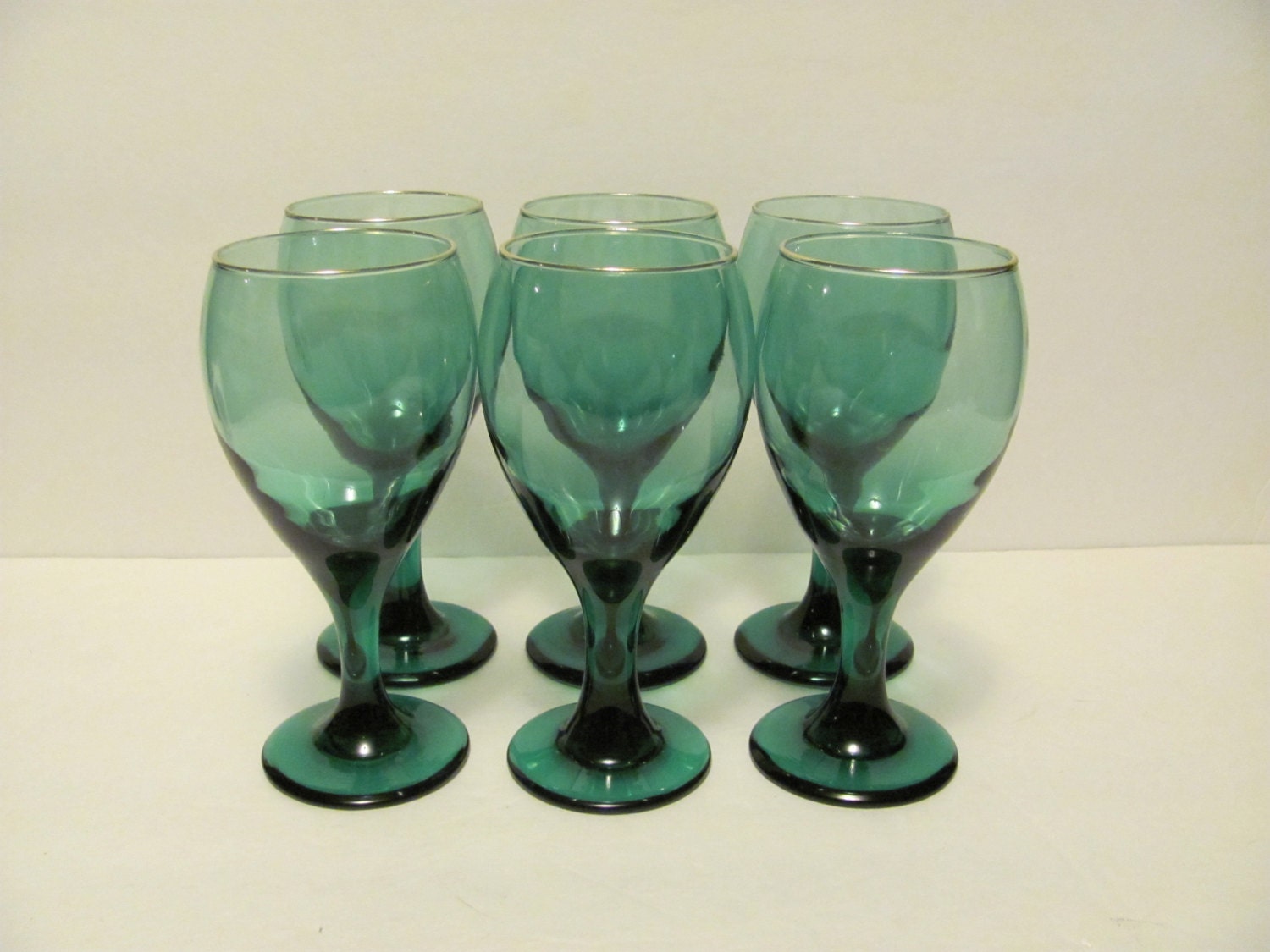 Libbey Teal Emerald Green Wine Glass Stemware by MamabirdsVintage