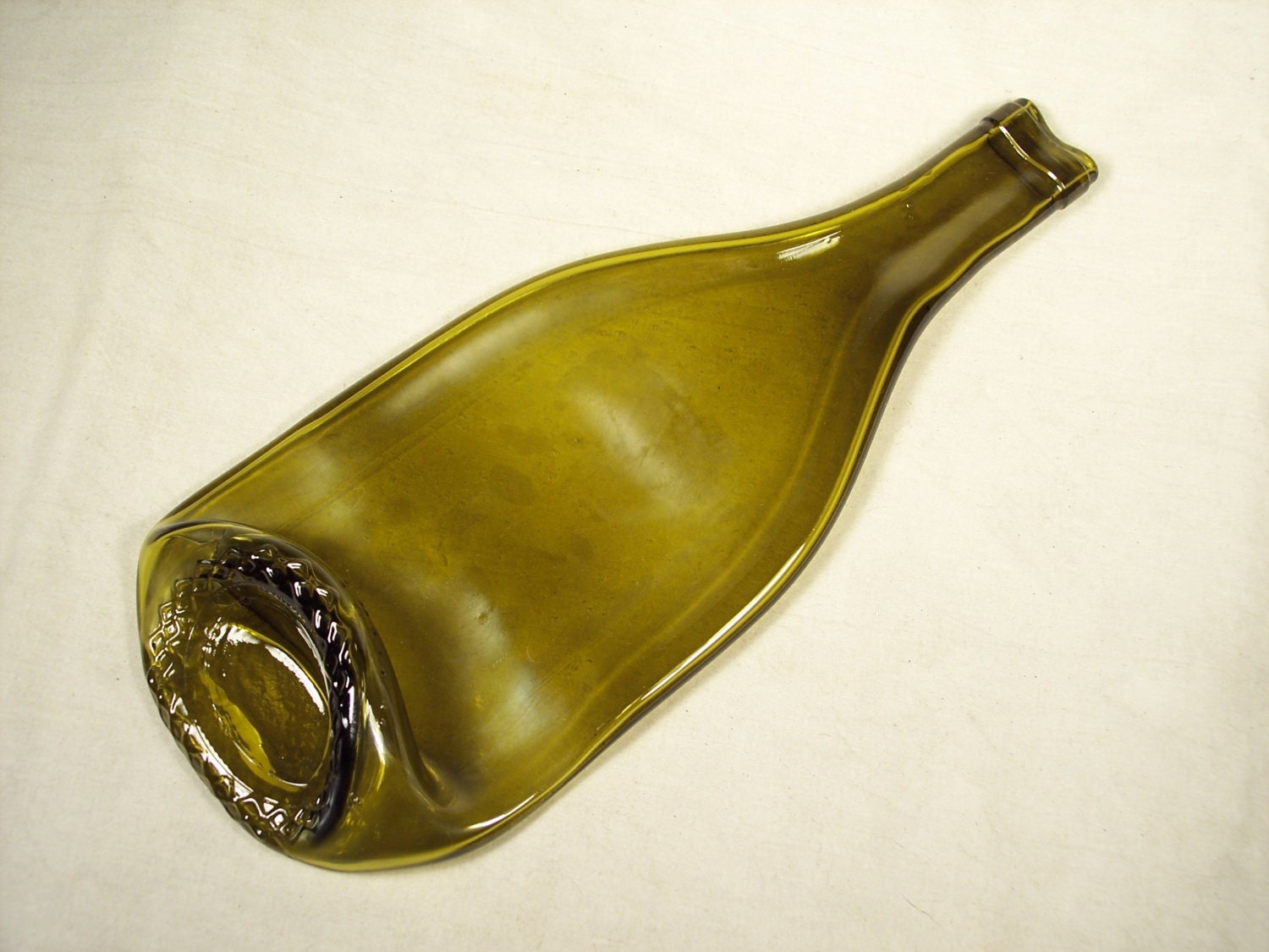 Vintage Olive Green Wine Bottle Spoon Rest by SnapshotsThroughTime