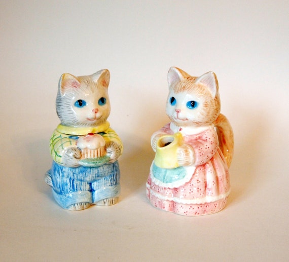 Vintage Avon Collectible Kitty Cats Creamer and Sugar Bowl