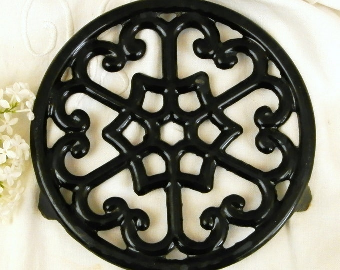 Vintage French Cast Iron Black Enamelware Trivet / Hot Plate / Heat Mat, Country Kitchen Decor from France, Retro Enamel Kitchenware
