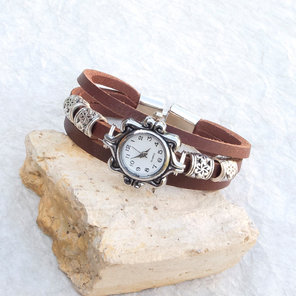 Womens leather watch bracelet Women wrist by Jullyetcreations