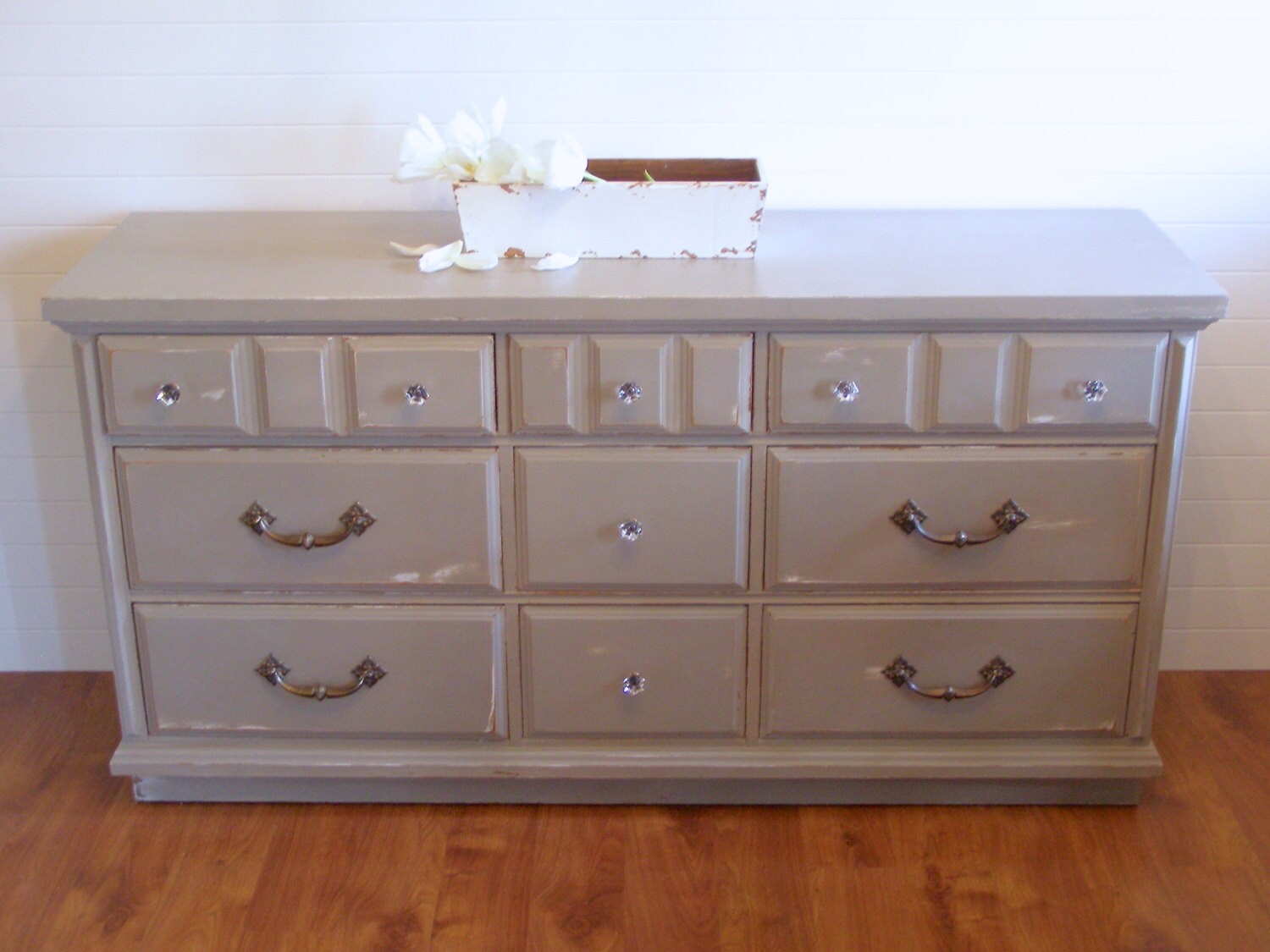 9 Drawer Dresser in Annie Sloan French Linen On Hold For