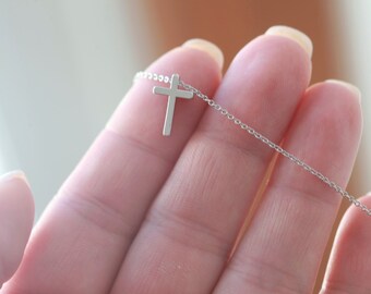 Tiny Silver Cross necklace - Small Silver Cross necklace - Tiny Silver Cross