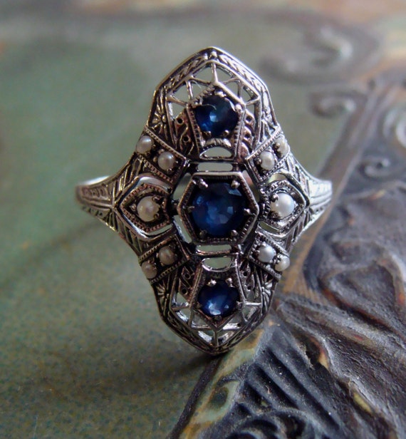 Art Deco design Sterling Silver Sapphire & Seed Pearl Ring