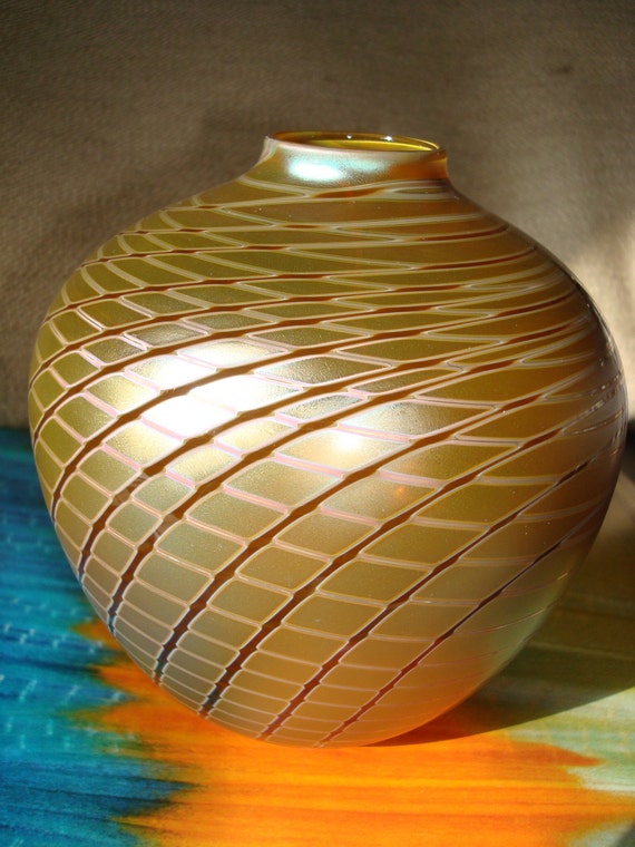 Craig ZWEIFEL Iridescent Art Glass Vase