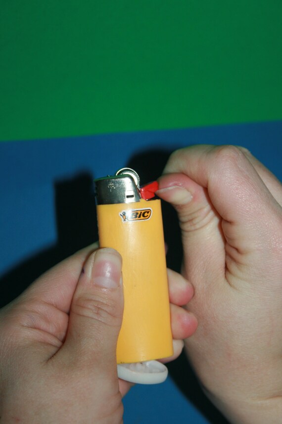 PLAYBOY BiC Lighter Diversion Safe Pink & White