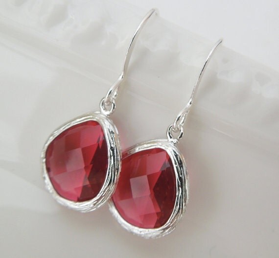 Items similar to Bridal Rhinestone Earrings, Red Teardrop Faceted Czech ...
