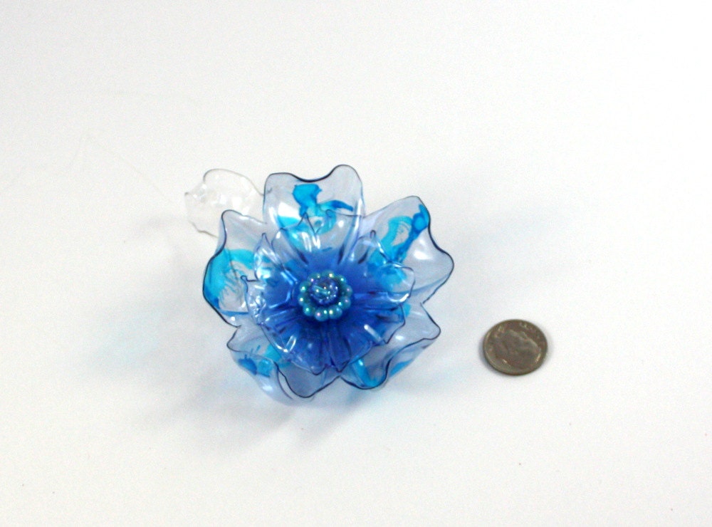 Recycled Art Magnet Brooch for scarf Ocean Turquoise Aqua