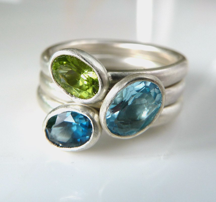 Stackable rings gemstone rings Aquamarine. peridot London