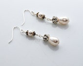 Teardrop Pearl Earrings, Swarovski Pearl and Rhinestone Wedding Earrings, Bridal Jewelry, Swarovski Jewelry