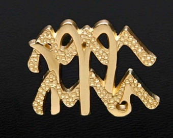 67 Scorpio and Aquarius Gold Unity Pendant