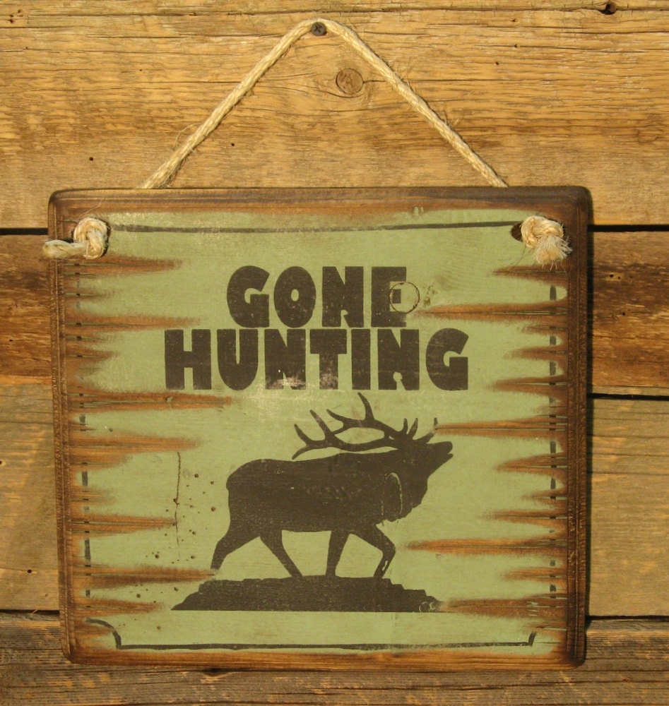 back rustic signs Welcome hunting