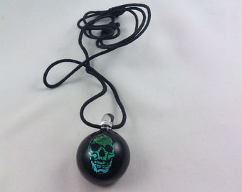 Skull (Image) - Glass Necklace