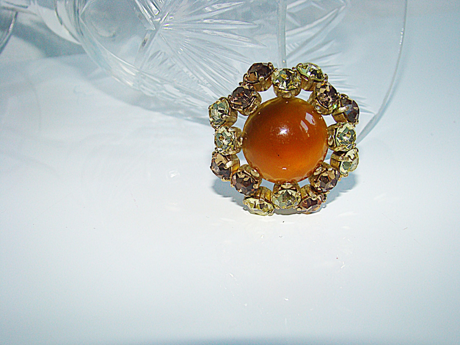 Amber Vintage pin Brooch